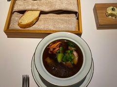 羊肚菌鸡肉卷清汤-蝶舍·MAISON PAPILLON