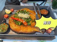 傣味香茅草烤罗非鱼-云海肴·汽锅鸡·云南菜(高德置地店)