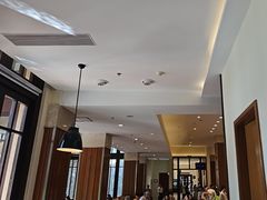 -亚龙湾希尔顿自助餐厅·海鲜·烧烤·沙滩BBQ·现场乐队