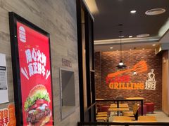 -麦当劳(普陀香溢花城店)