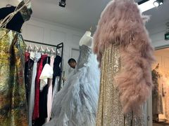 -圣霏亚礼服租赁·主持人服装租赁(上海静安总店)