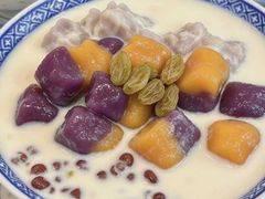 -广信牛奶甜品世家(台东店)