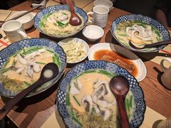 招牌黄鱼面-荣家黄鱼面(前滩太古里店)
