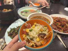 -川流不息·地道川菜·小龙虾(松东路店)