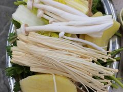 -牛知府云南菌汤鲜牛肉火锅(肖家湾店)