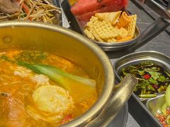 -马路牙子烧烤音乐酒馆(望京店)