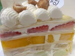 应季白巧水果千层-PAOPAO Bakery&Café(港汇店)