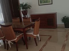 -上海怡沁园度假酒店