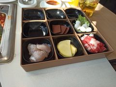 -海底捞火锅(威高广场店)