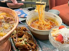 -浩海火燒雲傣家菜(芮欧百货店)