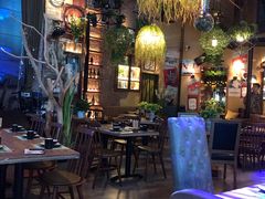 大堂-临界音乐酒馆·小龙虾·江湖菜(华熙LIVE·鱼洞店)