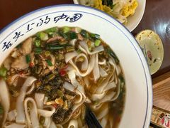 招牌原汤肉丝粉-裕新楼粉面馆·石磨手工粉(四方坪店)