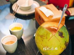 -东椰·海南椰子鸡火锅(朝阳门店)