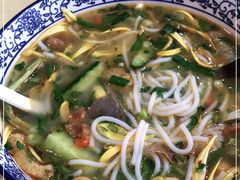 -桥香园云南过桥米线(金马碧鸡店)