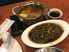 -龙聚德北京烤鸭(沙坪坝华宇A馆店)