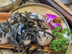 -围炉肉舍•炭烤活鳗•丹东海鲜烤肉(步行街店)