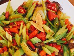 -小厨子私房菜·云南美食店