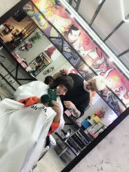 -SALON V