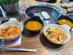 -香猪坊韩国烤肉专属门店(魏公村店)
