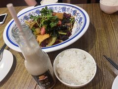 -蜀天上精专麻辣香锅(文定路店)