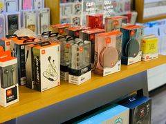 -爱畅享华为苹果手机维修服务(虹口龙之梦店)