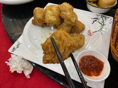 东山臭豆腐-老苏州芳和园茶酒楼  传统苏帮菜(观前店)