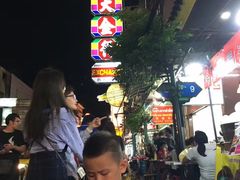 -唐人街(耀华力路)
