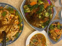 -维吾尔餐厅(宜山路店)