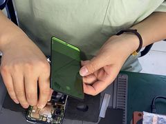 -鸿准通信科技·忠诚手机电脑维修中心(三林店)