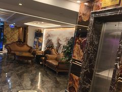 -船泊丽港(统一路店)