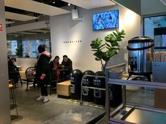 大堂-喜茶(上海正大广场店)
