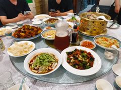 -汗腾格里·风味餐厅(新疆驻京办店)