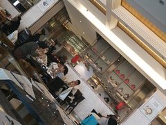 -东方红海鲜百汇(国际大厦店)