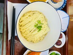 -百年老字号·观振兴蟹黄面·三虾面·苏式面(观前街富仁坊巷店)