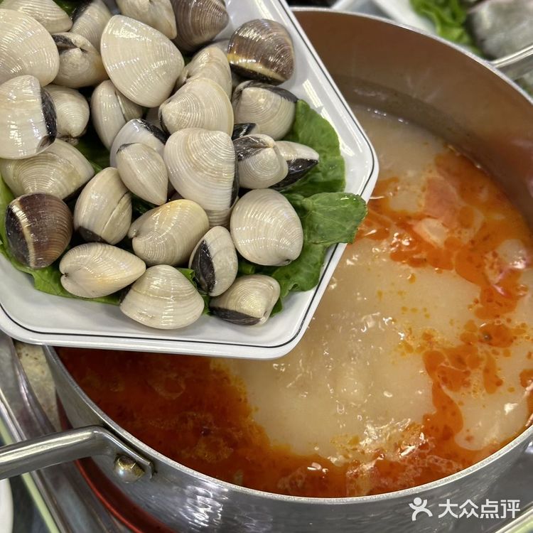 为了这糟粕醋火锅🍲我愿意一直留在三亚湾