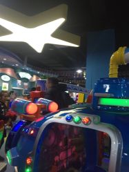 -利奥梦幻主题乐园(爱琴海购物公园店)