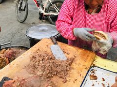 -老西关黄老太牛肉烧饼