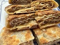 -虹海圣肉饼店家常菜馆