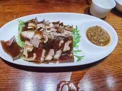 -聚友斋(陶瓷琉璃馆水晶街店)