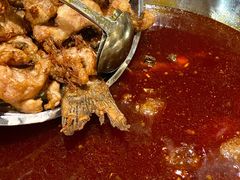 -肖肖酸萝卜鱼火锅(总店)