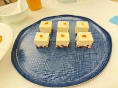 -品海楼·大连海胆锅贴馆(东港店)