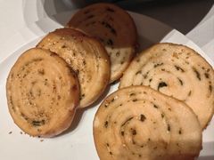 -鱼鲜饭香·招牌汽锅剁椒鱼头王