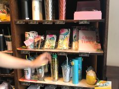 -星巴克(南通世茂广场店)