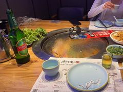-山河屯铁锅炖·非遗东北菜(南山店)