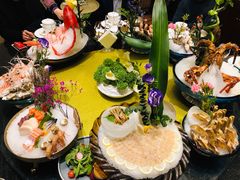 -半岛翡丽海鲜自助餐厅(观风亭店)