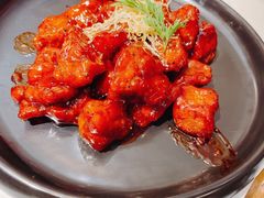 红酒泡沫牛仔粒-荟廷·晶萃(陆家嘴尚悦湾店)