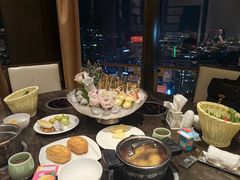 -金陵饭店 56F 家·海鲜火锅餐厅