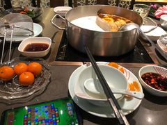 -捞王锅物料理(上海世茂广场店)
