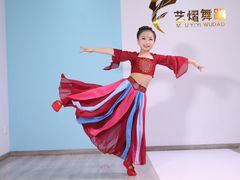 -艺熠舞蹈口才主持表演艺术中心(爱琴海校区)