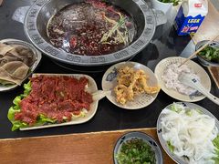 -重庆故事姊妹老火锅(财经学院店)